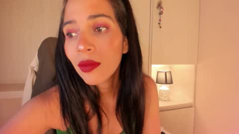 L I A  online show from February 2026 04:02:01 AM