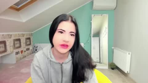 lexyswett online show from December 2024 06:44:01 AM