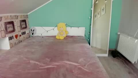 lexyswett online show from February 2025 12:59:02 PM