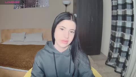 lexyswett online show from March 2025 04:53:01 PM