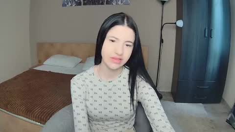 lexyswett online show from March 2025 01:37:01 PM