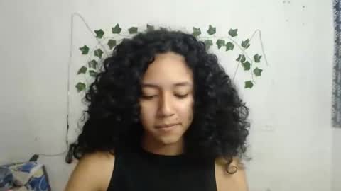 lolita online show from January 2025 12:41:02 PM