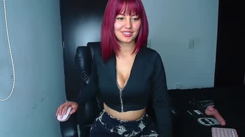 Leydy  online show from September 2025 12:33:01 AM