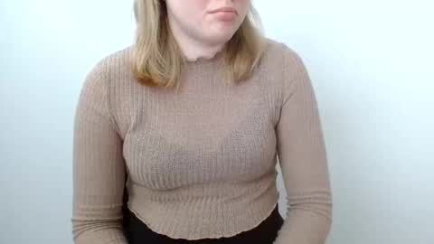 Leyla online show from May 2026 10:36:01 AM