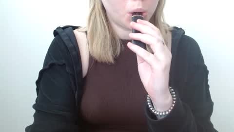 Leyla online show from May 2026 07:03:01 AM
