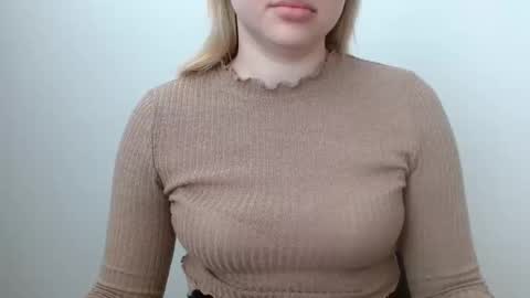 Leyla online show from May 2026 06:19:01 AM