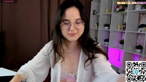 leylamirage online show from May 2026 08:17:01 PM