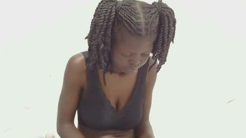 laylani69 online show from June 2026 06:29:02 AM