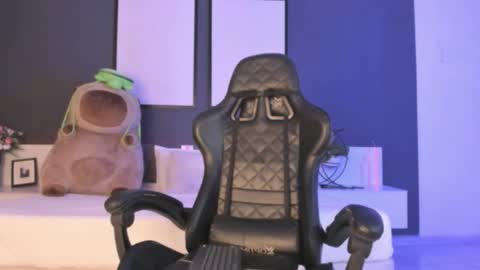  Leyli Doll  online show from November 2025 09:03:02 PM