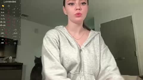 Snapshot of li_j chatting on January 2025 02:37:02 AM Linda my FANSLY red fury online show from January 2025 02:37:02 AM