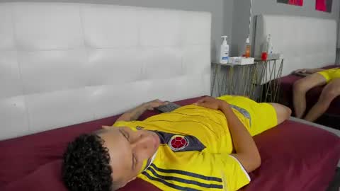 lia78couple online show from June 2026 08:18:01 PM