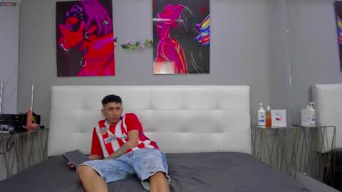 lia78couple online show from June 2026 08:24:01 PM