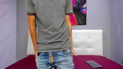 lia78couple online show from July 2026 09:28:02 PM
