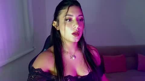 Lia  online show from July 2026 12:31:02 AM