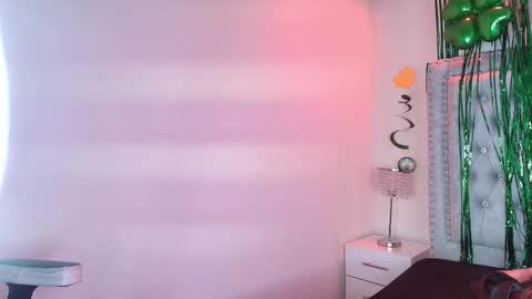 Lia  online show from March 2026 08:19:01 AM