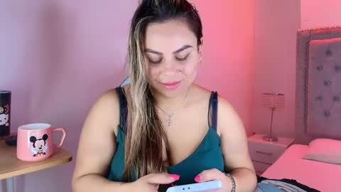 Lia  online show from March 2026 04:07:01 AM