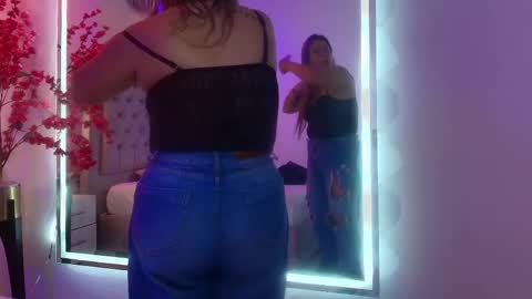 Lia  online show from May 2026 03:55:02 AM