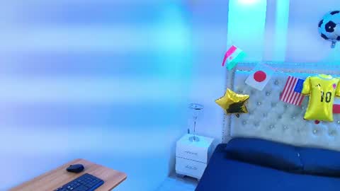 Lia  online show from June 2026 03:29:02 AM
