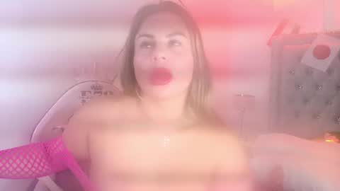 Lia  online show from June 2026 03:18:01 PM