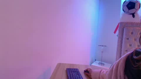 Lia  online show from July 2026 03:24:02 AM