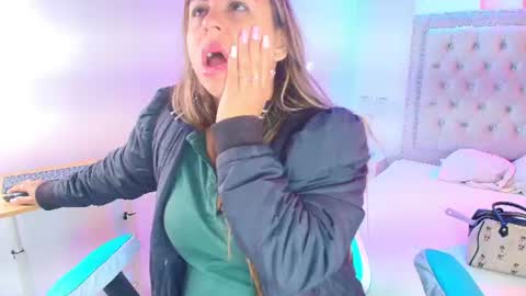 Lia  online show from July 2026 03:20:02 AM
