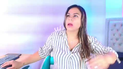 Lia  online show from July 2026 02:53:02 AM