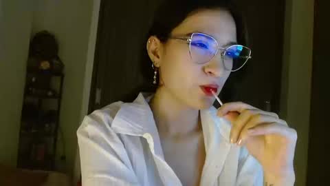 liliana online show from March 2026 02:21:01 PM