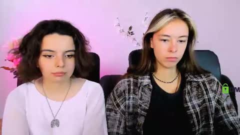 lia_dream_ online show from June 2026 08:28:01 AM
