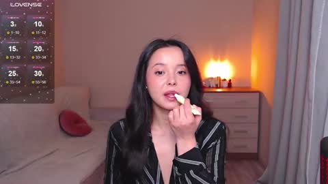 L I A online show from September 2025 04:19:01 PM