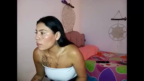 Lia online show from May 2026 06:49:02 PM