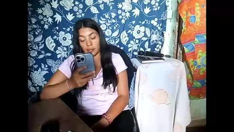 Lia online show from June 2026 09:32:02 PM