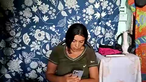 Lia online show from June 2026 07:35:02 PM