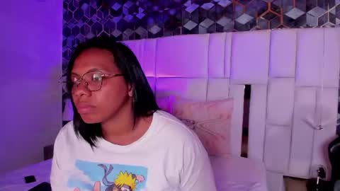 Snapshot of lia_mariana chatting on July 2026 09:33:02 PM lia_mariana online show from July 2026 09:33:02 PM