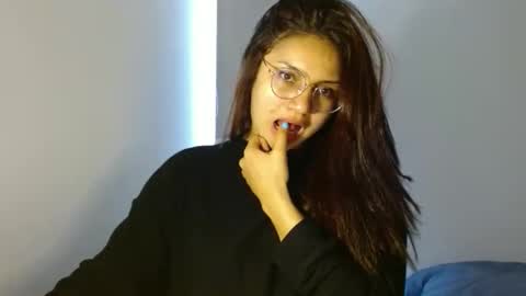 lia_miracle online show from June 2026 09:39:01 PM