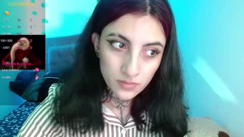 lia spicy   ig online show from December 2025 03:05:01 PM