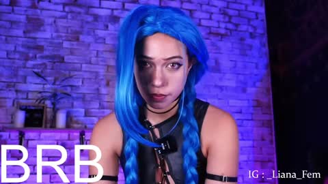 Snapshot of lia_owo chatting on January 2025 03:50:01 PM Liana online show from January 2025 03:50:01 PM