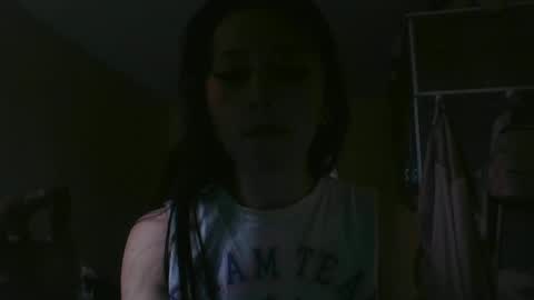 Little Queen Lia  online show from October 2025 07:04:02 PM