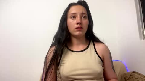 Little Queen Lia  online show from May 2026 11:35:01 PM