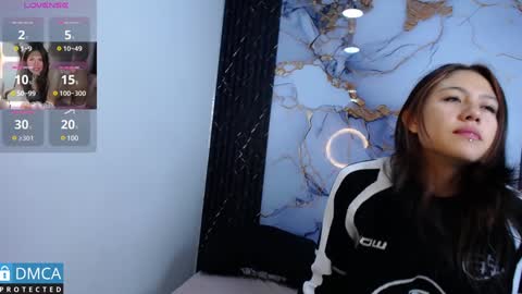 Snapshot of lia_summer1 chatting on February 2025 12:06:02 PM lia summer1 online show from February 2025 12:06:02 PM