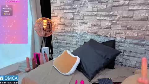 Snapshot of lia_summer1 chatting on November 2025 07:14:01 PM lia summer1 online show from November 2025 07:14:01 PM