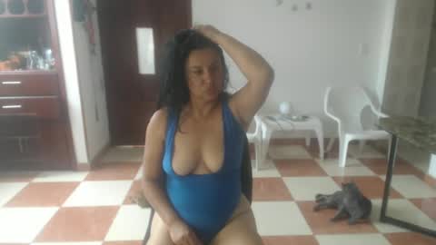 Lia online show from June 2026 06:40:01 PM