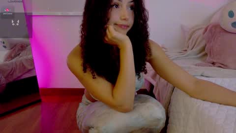 Lia online show from March 2026 11:44:01 PM