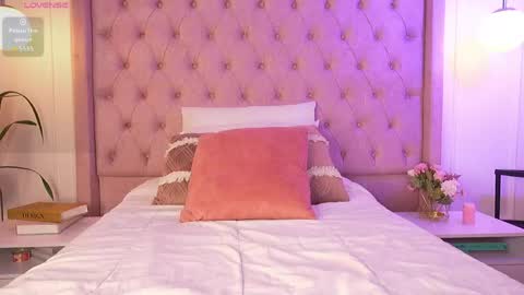 LIA  online show from May 2026 03:57:02 AM