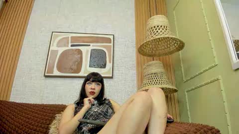 lia_visser_ online show from April 2026 08:09:01 PM