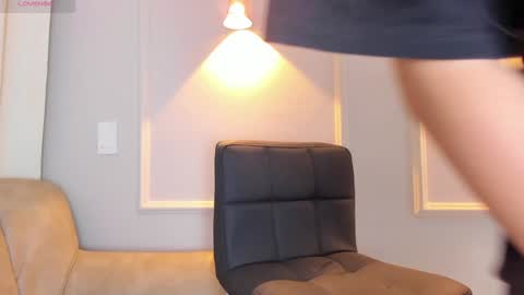 Snapshot of lia_walton__ chatting on December 2024 12:22:02 PM liz walton online show from December 2024 12:22:02 PM