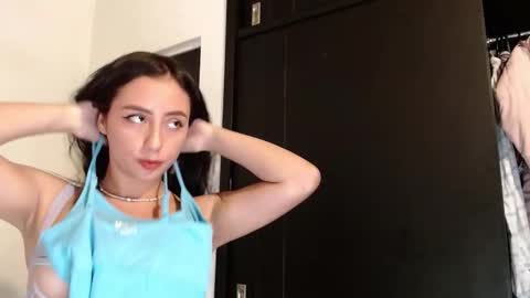 Snapshot of liaa_cute_ chatting on January 2025 11:14:02 PM lia online show from January 2025 11:14:02 PM