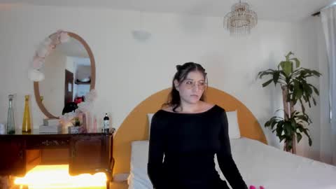 Snapshot of liaa_moretti_ chatting on February 2026 09:00:02 PM Liaa online show from February 2026 09:00:02 PM