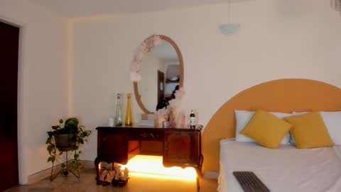 Snapshot of liaa_moretti_ chatting on February 2026 04:24:02 PM Liaa online show from February 2026 04:24:02 PM