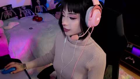 Liaa  online show from October 2025 11:47:01 PM