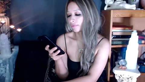 Snapshot of liadivina chatting on January 2025 05:54:01 AM Lia Divina online show from January 2025 05:54:01 AM